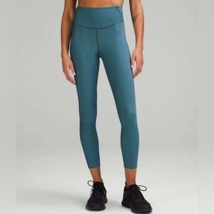Lululemon Special Edition Base Pace HR Tight 25” ribbed